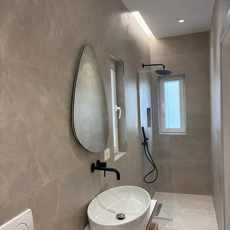 Casa Breeze Apartment Sarande